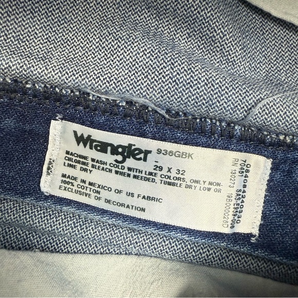 Wrangler 936GBK Cowboy Slim Indigo Bootcut Jeans Size 29 x 32 - Picture 4 of 6